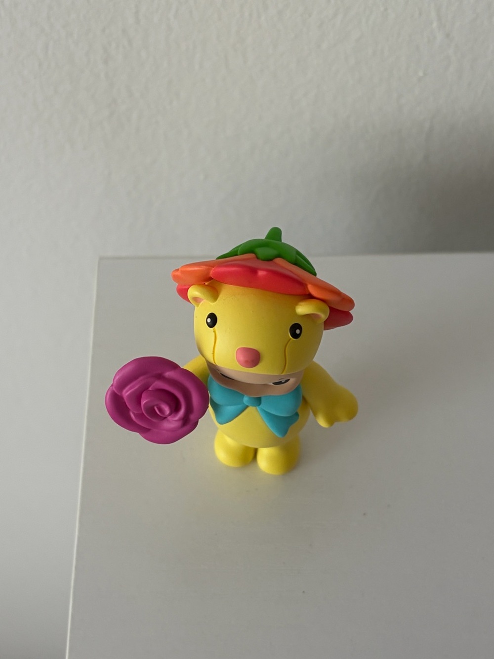 Sonny Angel Flower Gift Series - Picture 2 of 5